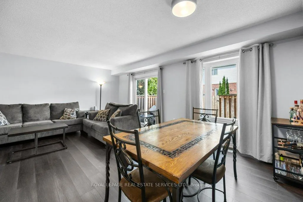 Photo 14 of Unit 16, 391 Stone Church Road E, Hamilton, Crerar — HOMEH
