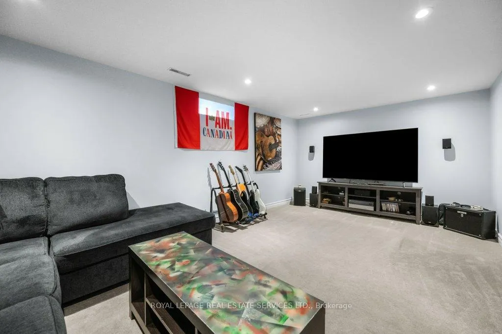 Photo 34 of Unit 16, 391 Stone Church Road E, Hamilton, Crerar — HOMEH