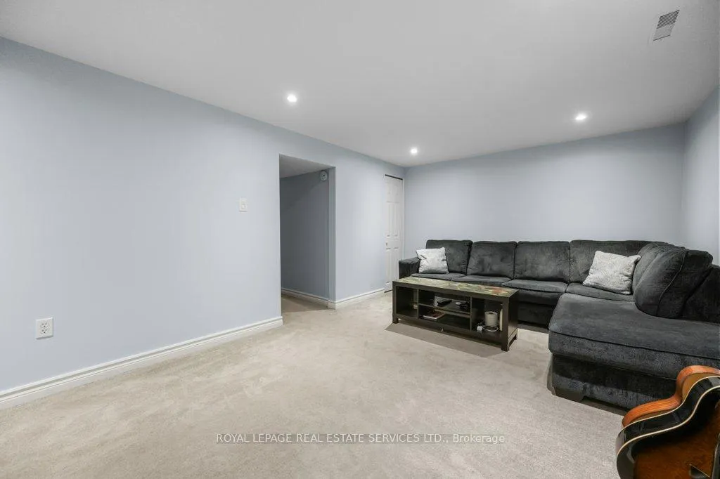 Photo 35 of Unit 16, 391 Stone Church Road E, Hamilton, Crerar — HOMEH