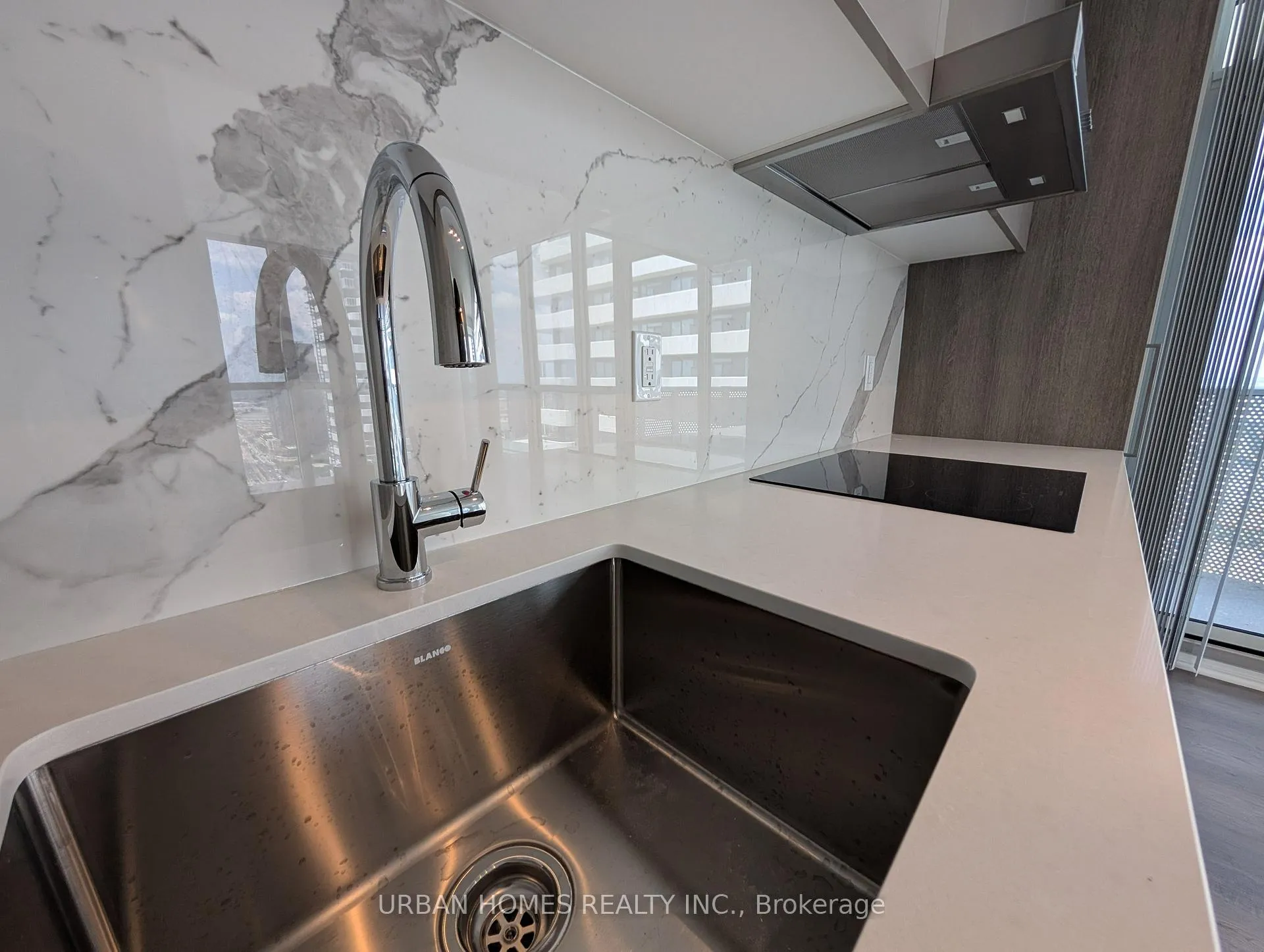 Photo 4 of Unit 5115, 195 Commerce Street, Vaughan, Vaughan Corporate Centre — HOMEH