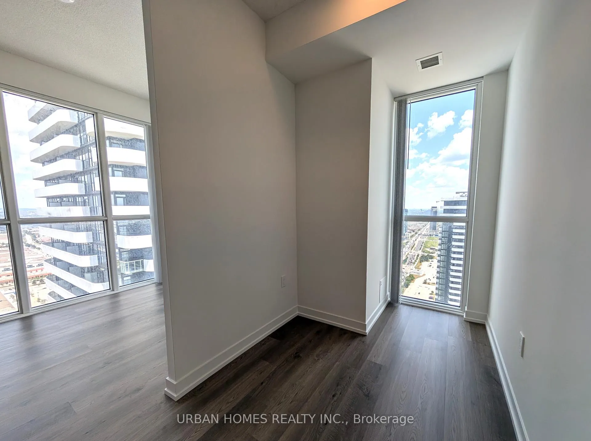 Photo 8 of Unit 5115, 195 Commerce Street, Vaughan, Vaughan Corporate Centre — HOMEH