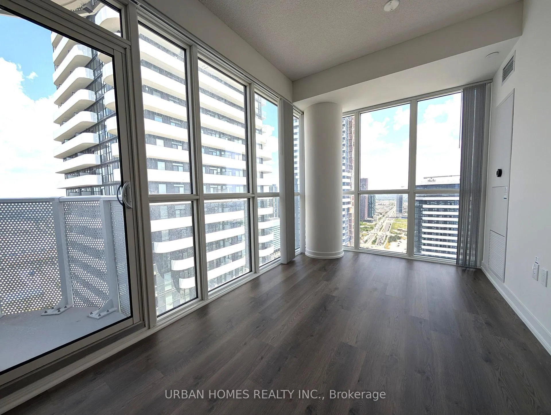 Photo 9 of Unit 5115, 195 Commerce Street, Vaughan, Vaughan Corporate Centre — HOMEH
