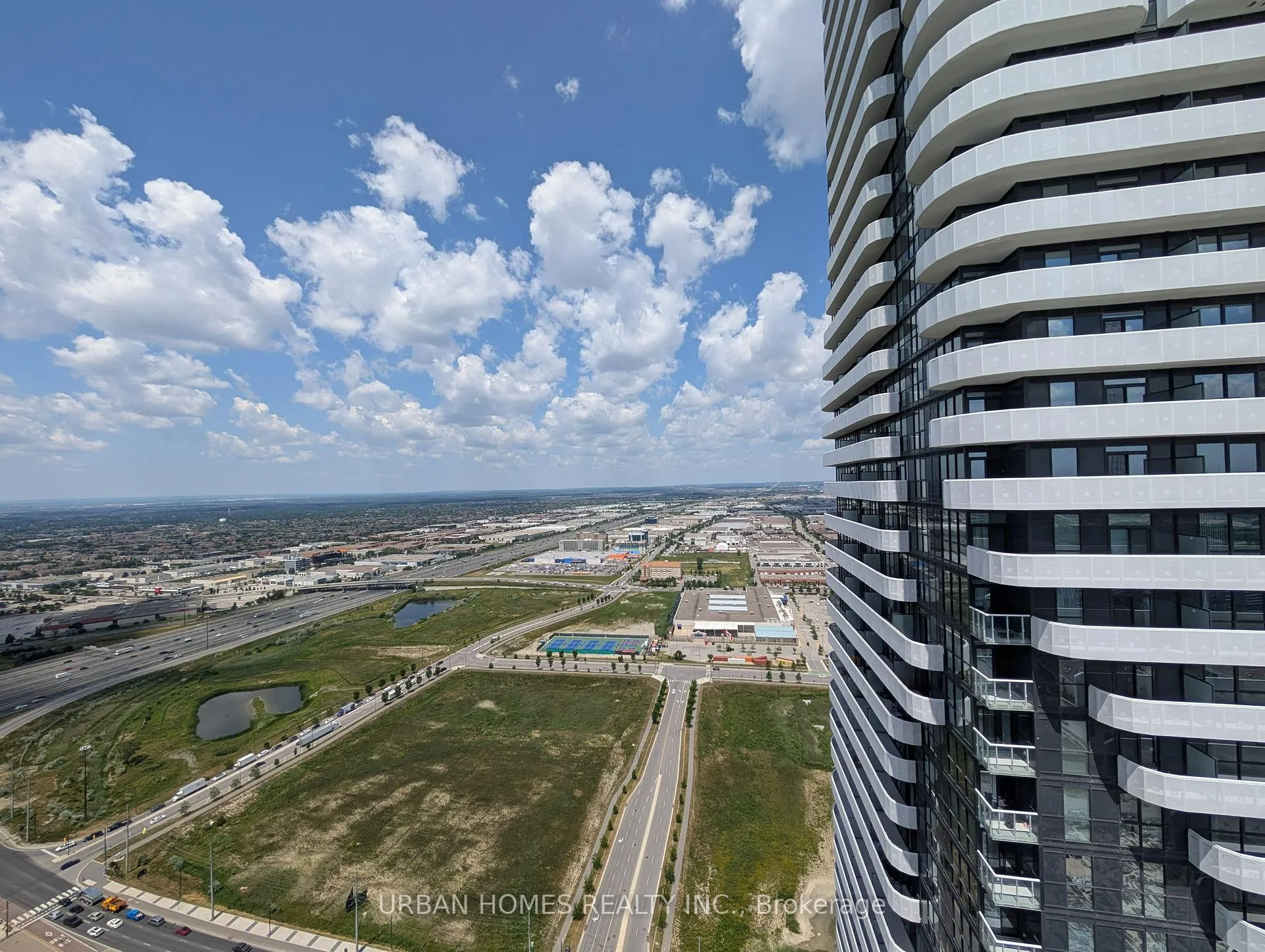 Photo 13 of Unit 5115, 195 Commerce Street, Vaughan, Vaughan Corporate Centre — HOMEH