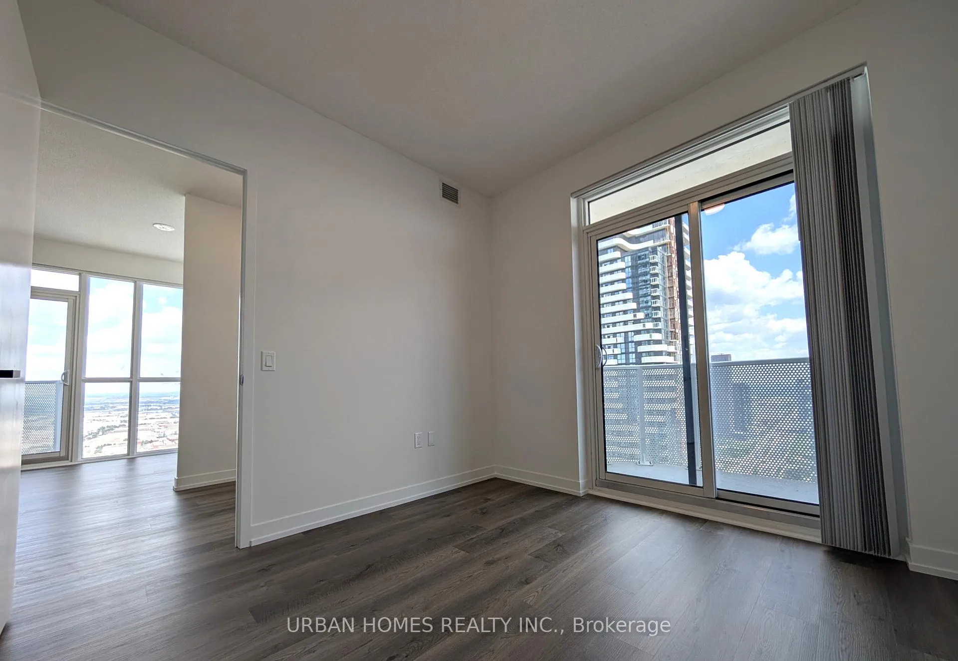 Photo 14 of Unit 5115, 195 Commerce Street, Vaughan, Vaughan Corporate Centre — HOMEH
