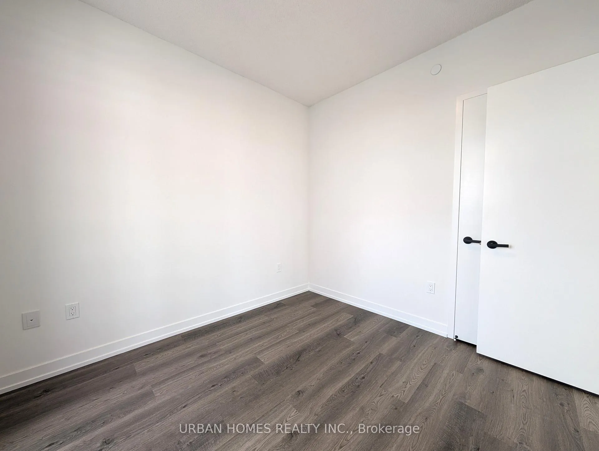 Photo 15 of Unit 5115, 195 Commerce Street, Vaughan, Vaughan Corporate Centre — HOMEH