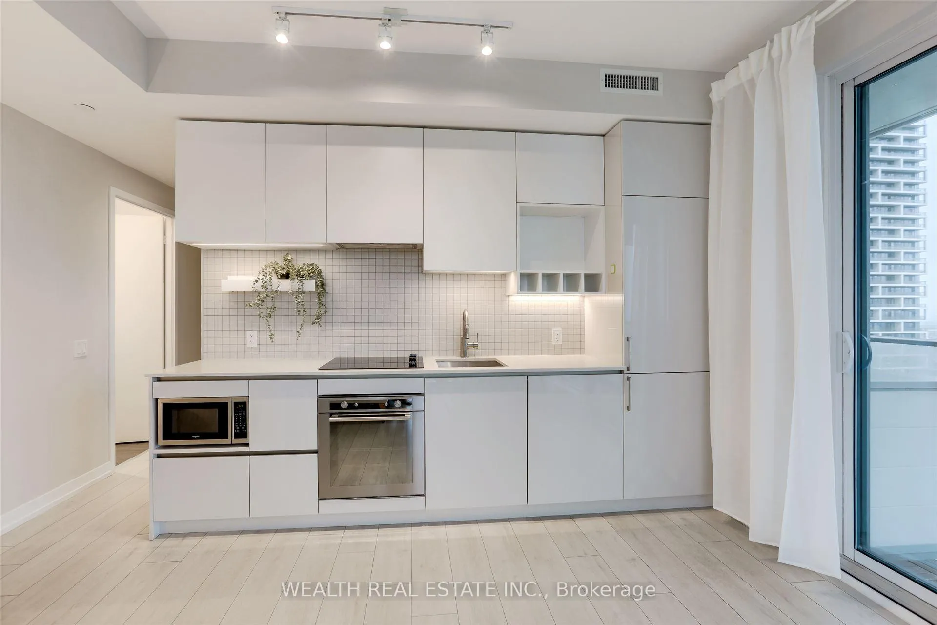 Photo 4 of Unit 3312, 950 Portage Parkway, Vaughan, Vaughan Corporate Centre — HOMEH