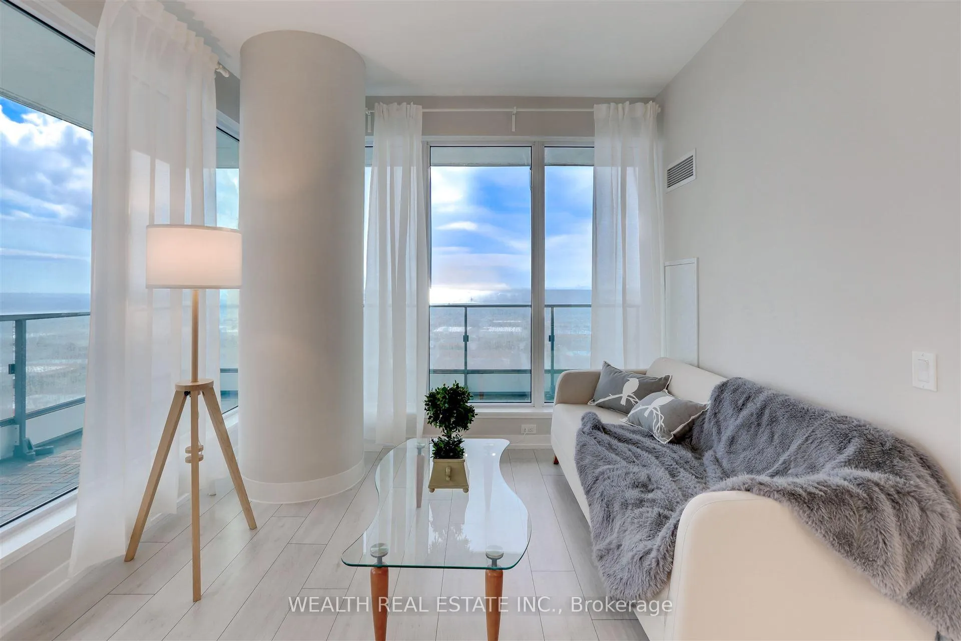 Photo 6 of Unit 3312, 950 Portage Parkway, Vaughan, Vaughan Corporate Centre — HOMEH