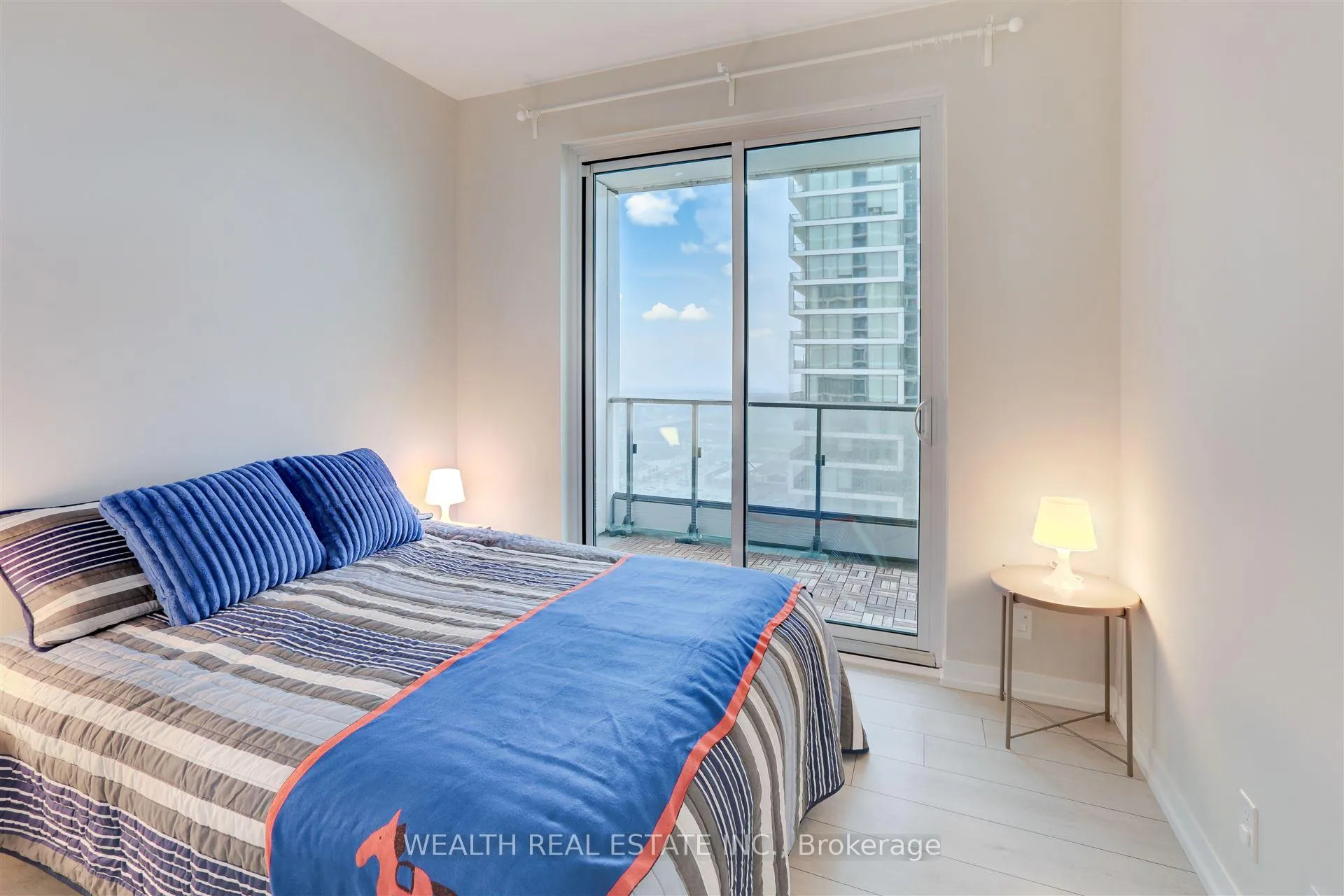 Photo 11 of Unit 3312, 950 Portage Parkway, Vaughan, Vaughan Corporate Centre — HOMEH