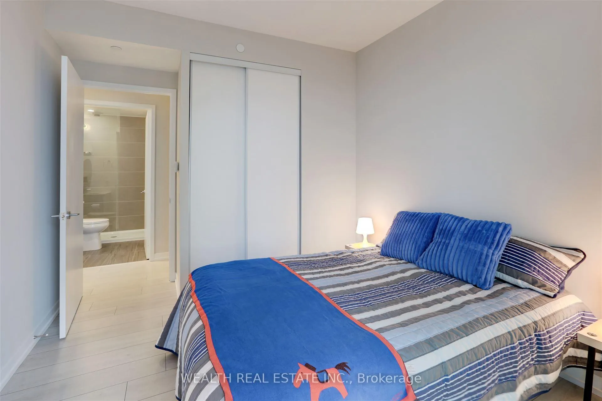 Photo 12 of Unit 3312, 950 Portage Parkway, Vaughan, Vaughan Corporate Centre — HOMEH