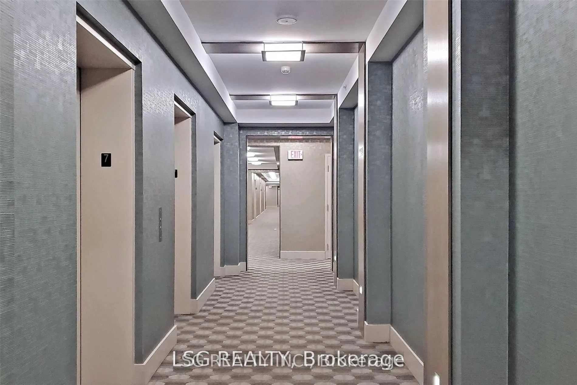 Photo 3 of Unit 2310, 7165 Yonge Street, Markham, Grandview — HOMEH