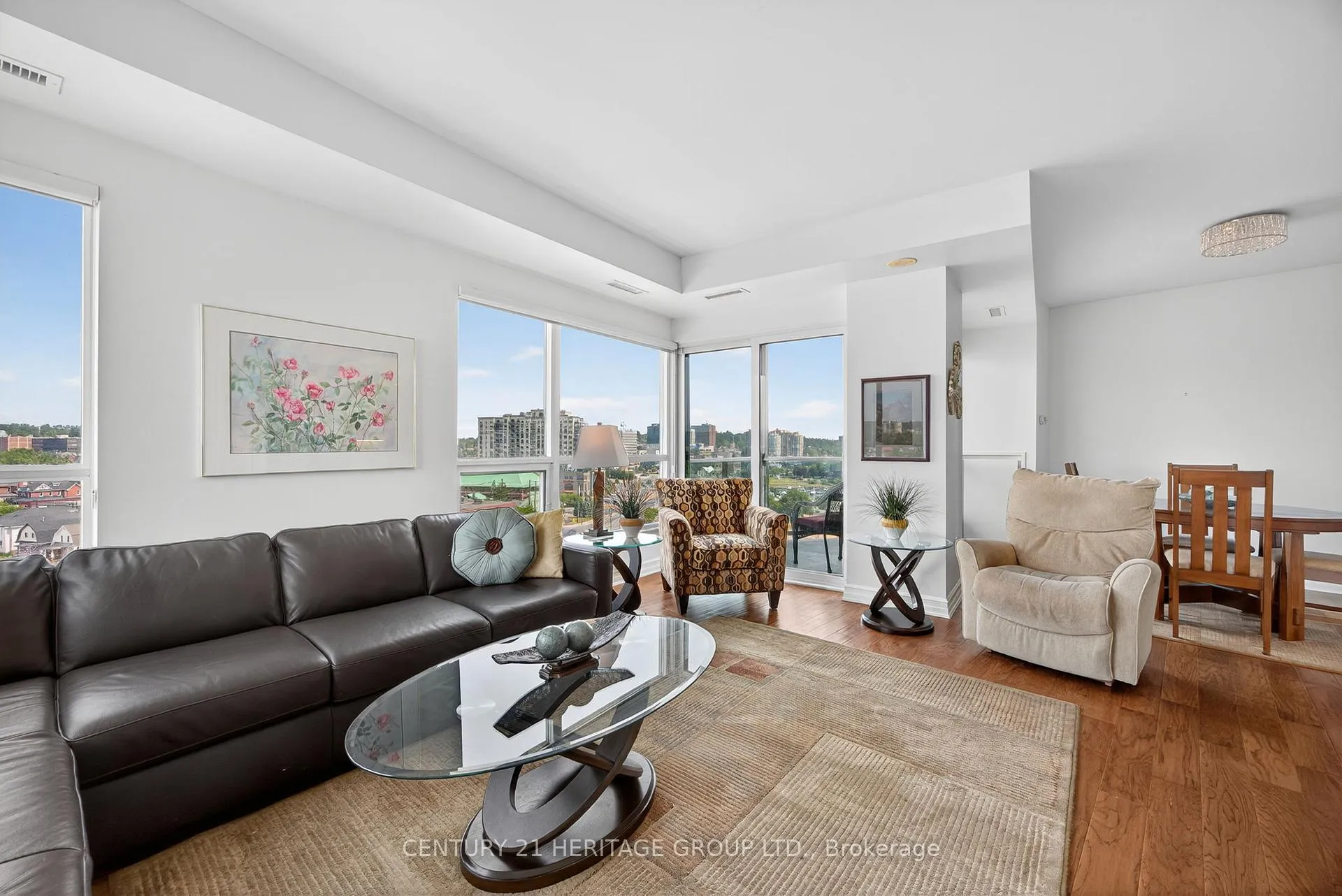 Photo 17 of Unit 1008, 6 Toronto Street, Barrie, Lakeshore — HOMEH