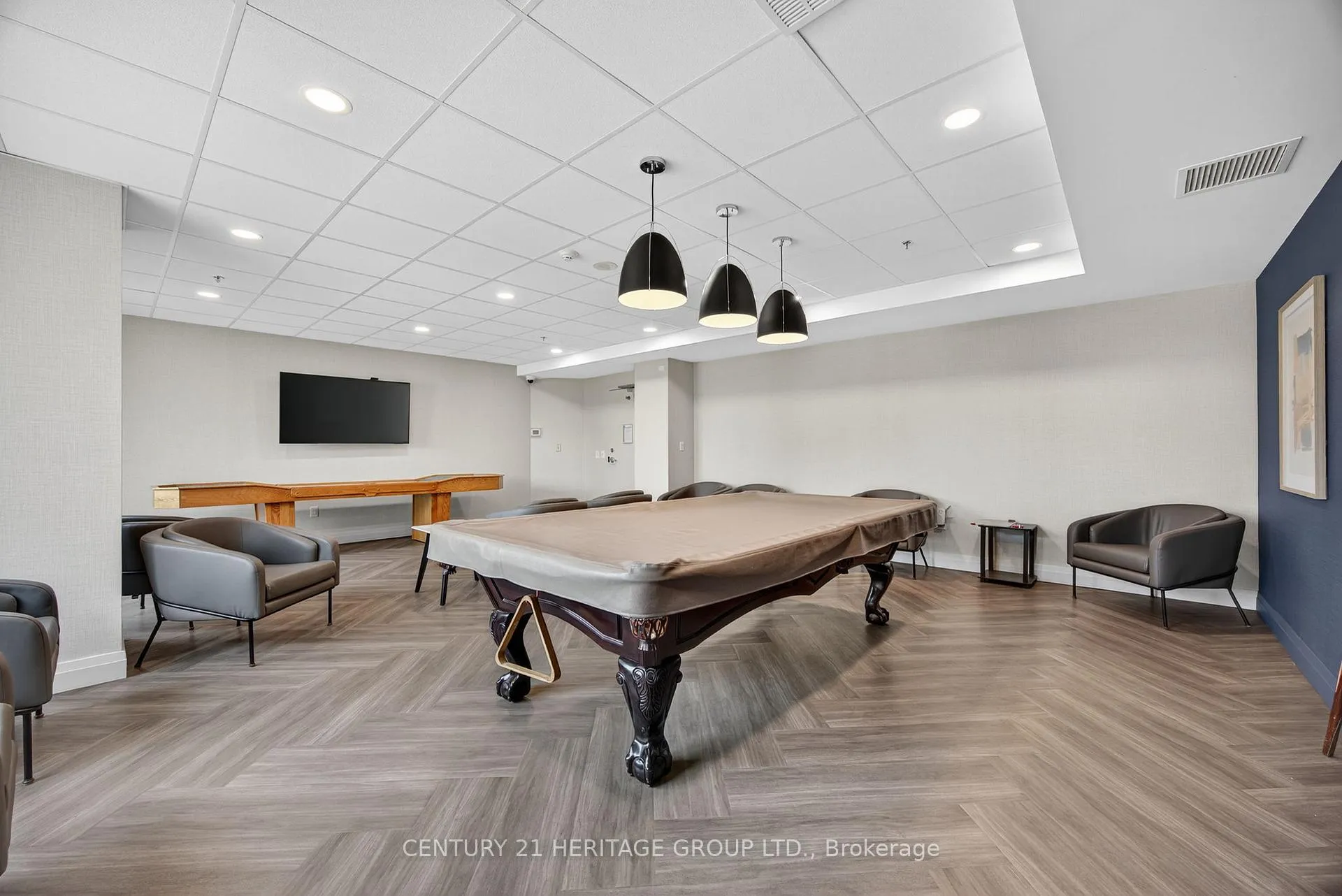 Photo 39 of Unit 1008, 6 Toronto Street, Barrie, Lakeshore — HOMEH