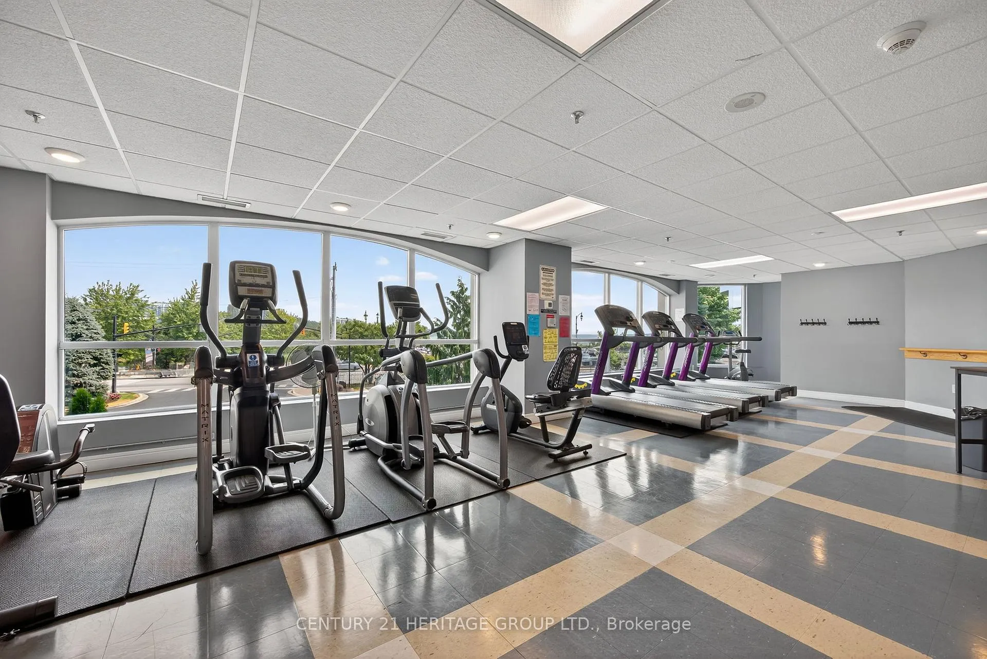 Photo 40 of Unit 1008, 6 Toronto Street, Barrie, Lakeshore — HOMEH