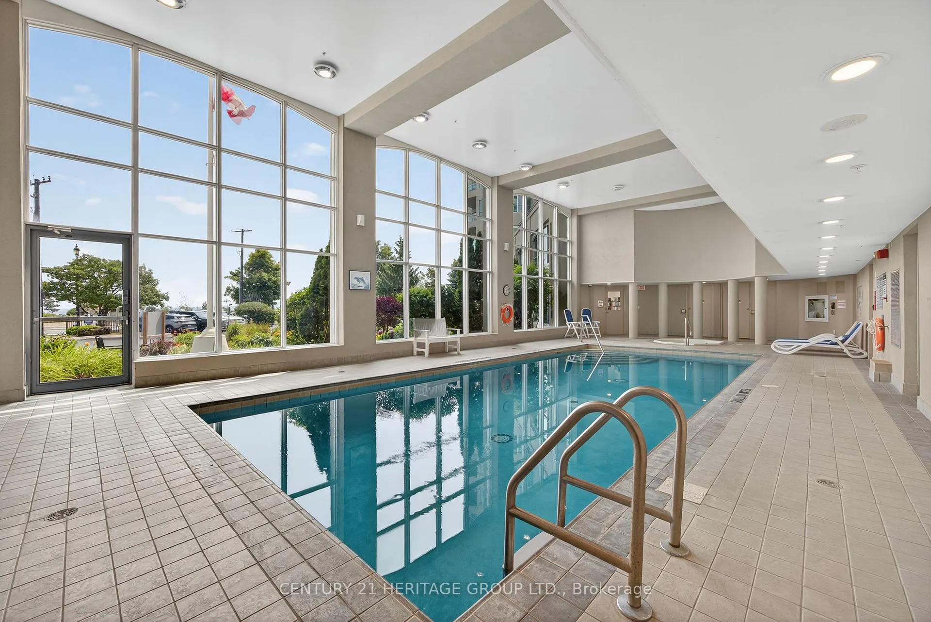 Photo 46 of Unit 1008, 6 Toronto Street, Barrie, Lakeshore — HOMEH