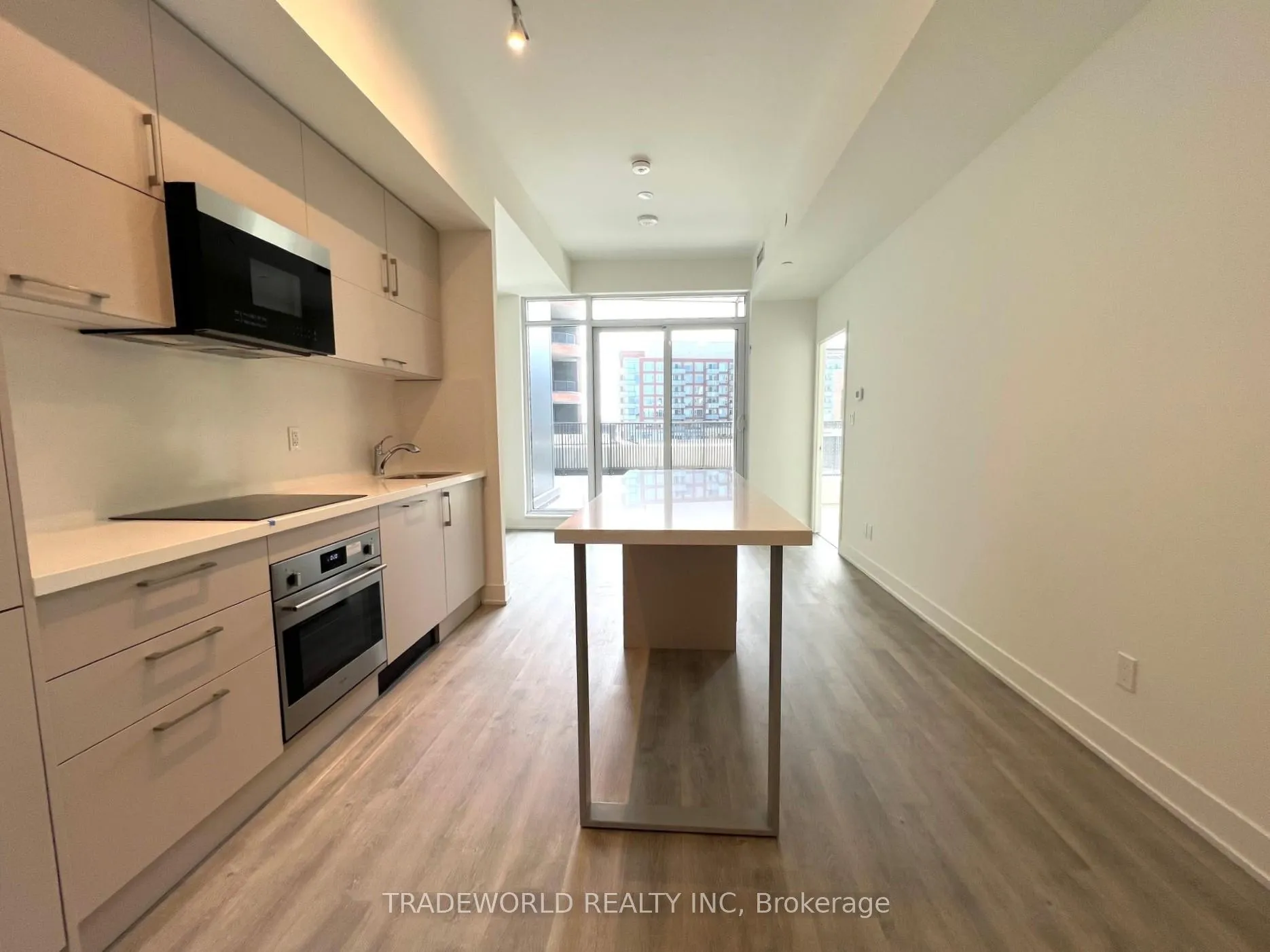 Photo 2 of Unit 911, 56 Andre de Grasse Street, Markham, Unionville — HOMEH
