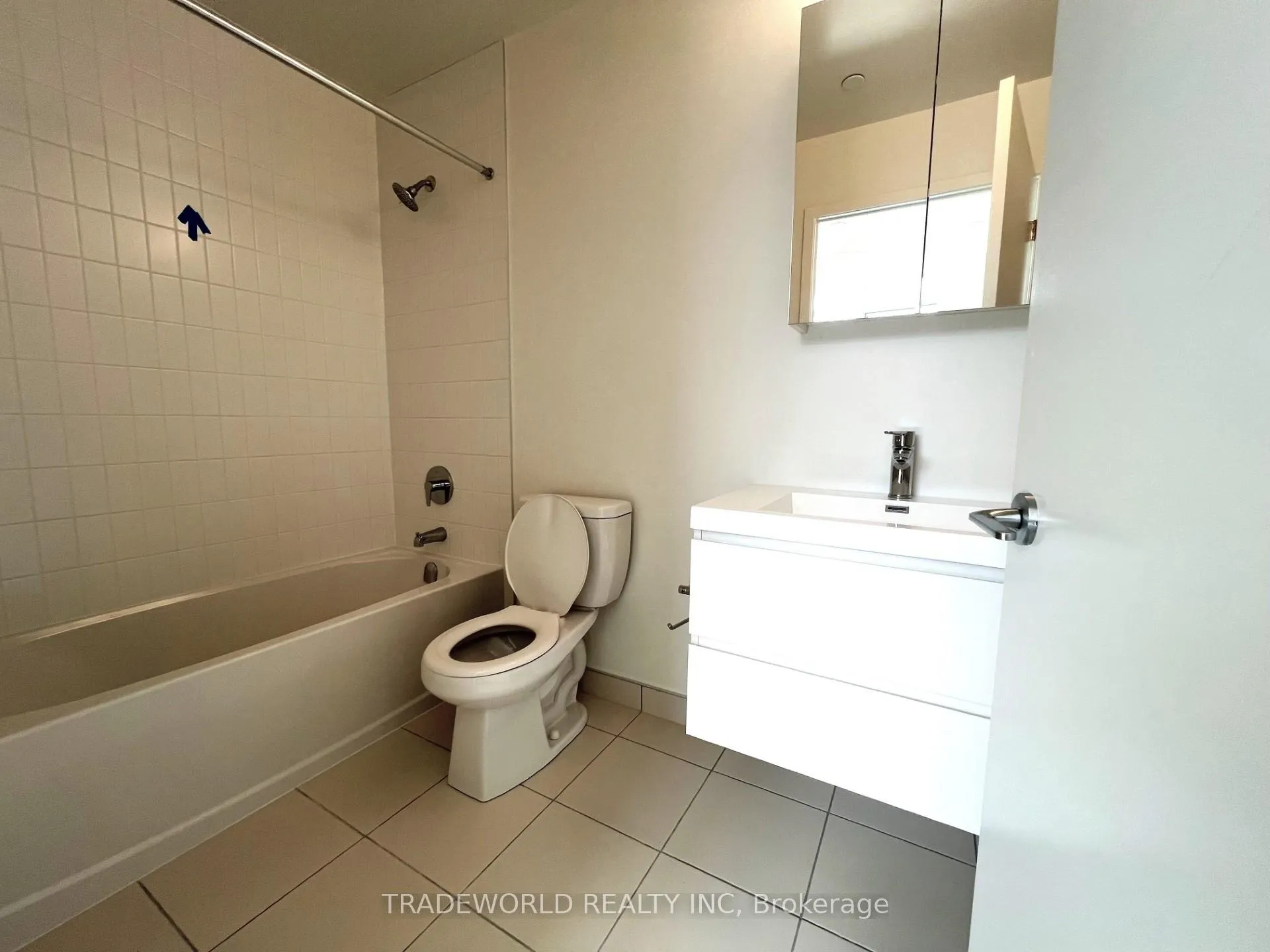 Photo 6 of Unit 911, 56 Andre de Grasse Street, Markham, Unionville — HOMEH