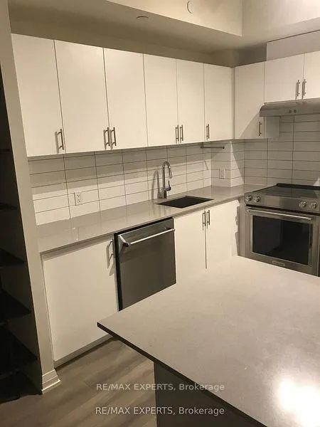 Photo 2 of Unit 1812, 9000 Jane Street, Vaughan, Concord — HOMEH