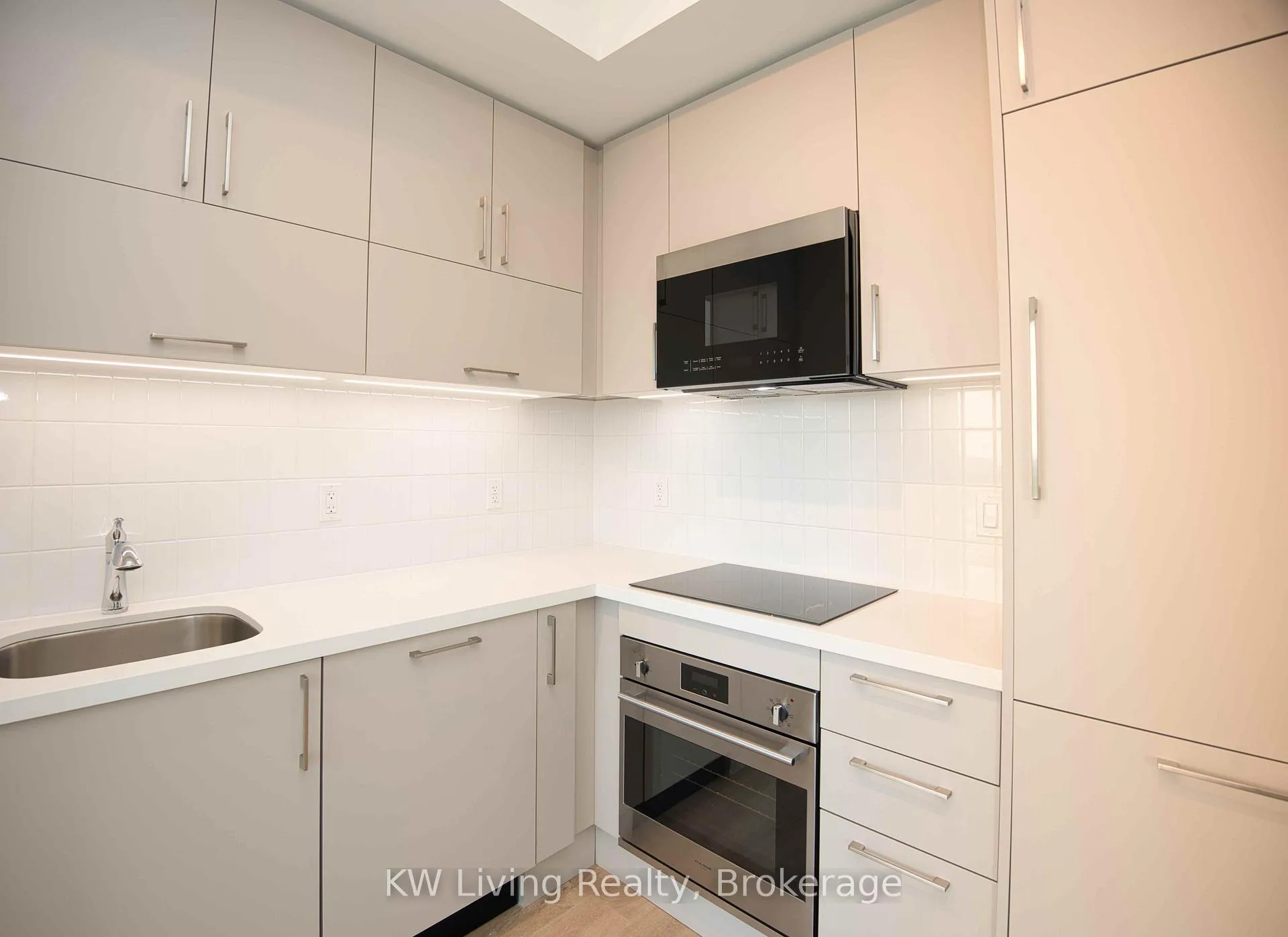 Photo 11 of Unit 2417, 56 Andre de Grasse Street, Markham, Unionville — HOMEH