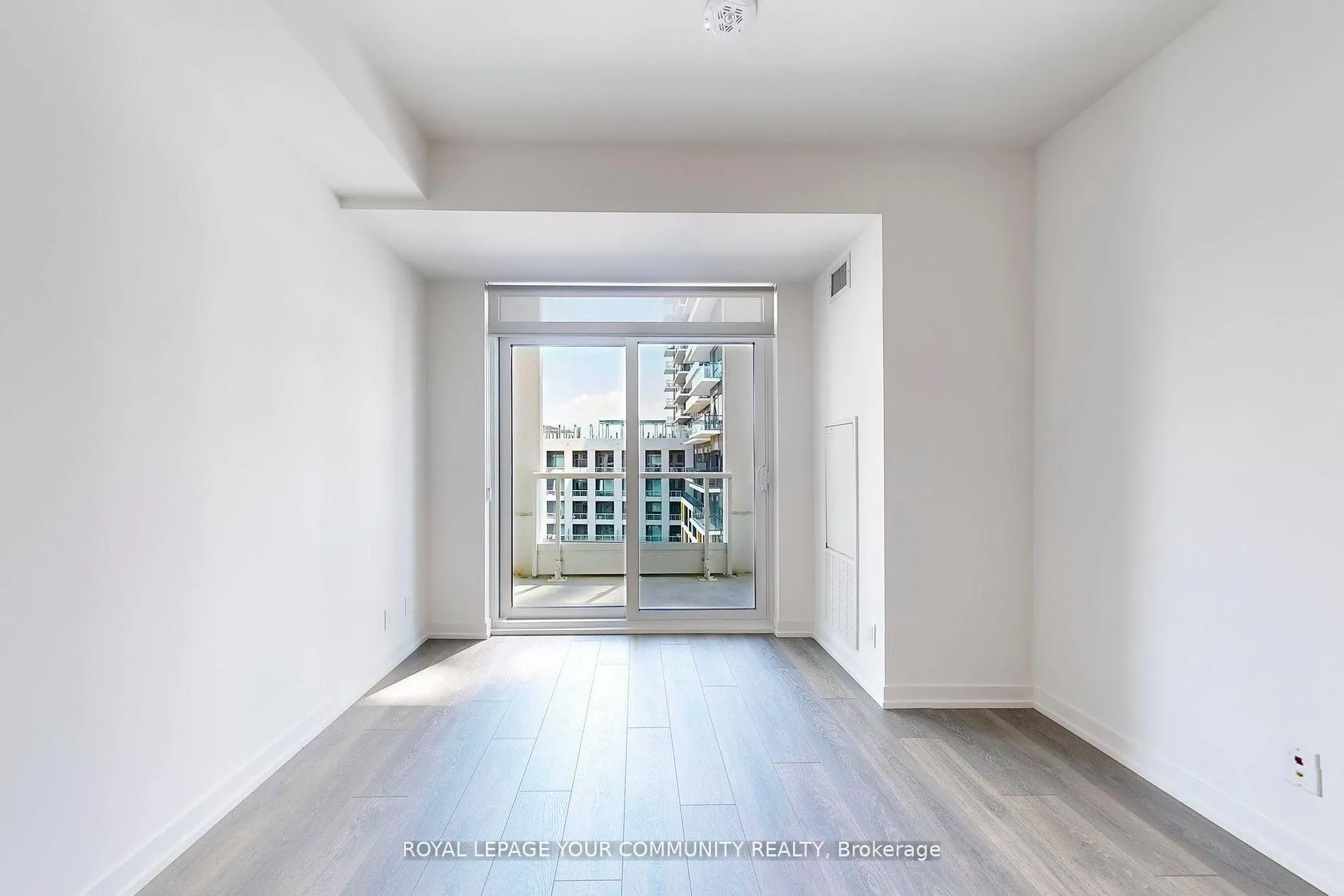 Photo 1 of Unit 618, 8 Beverley Glen Boulevard, Vaughan, Beverley Glen — HOMEH
