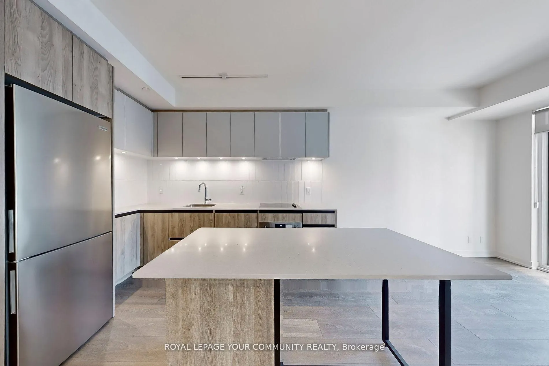 Photo 8 of Unit 618, 8 Beverley Glen Boulevard, Vaughan, Beverley Glen — HOMEH