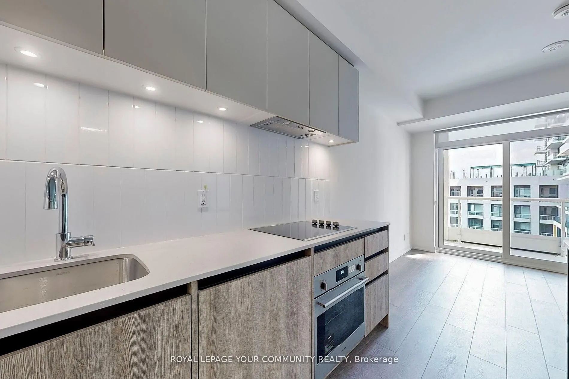 Photo 10 of Unit 618, 8 Beverley Glen Boulevard, Vaughan, Beverley Glen — HOMEH