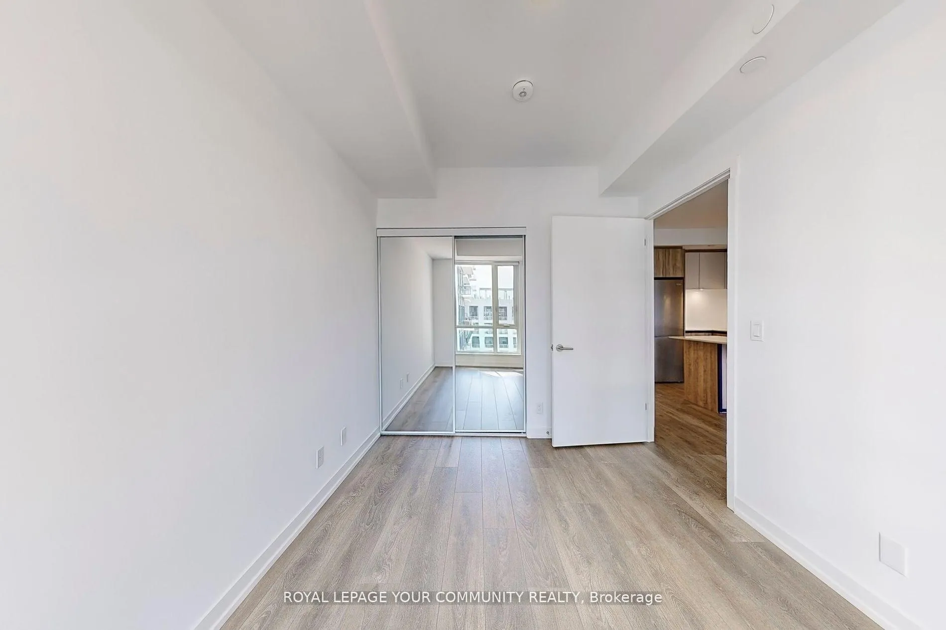 Photo 14 of Unit 618, 8 Beverley Glen Boulevard, Vaughan, Beverley Glen — HOMEH