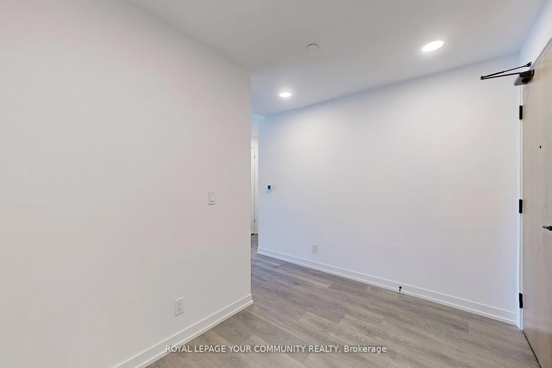 Photo 16 of Unit 618, 8 Beverley Glen Boulevard, Vaughan, Beverley Glen — HOMEH