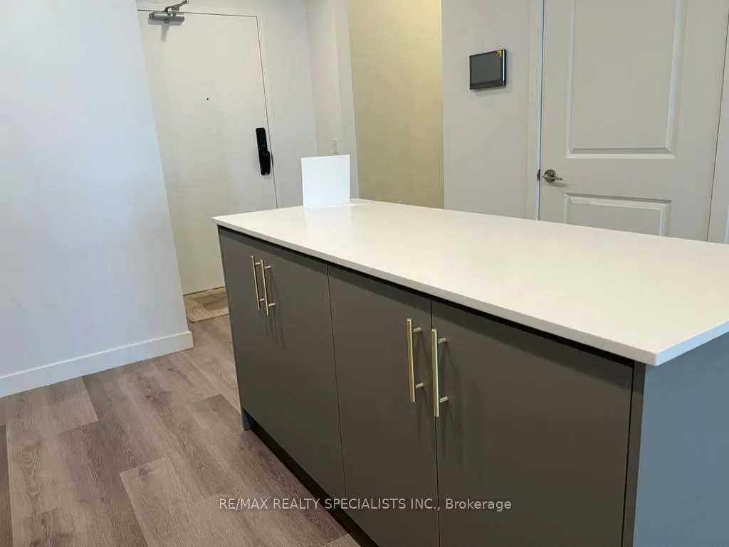 Photo 11 of Unit 101, 461 Green Road, Hamilton, Stoney Creek — HOMEH
