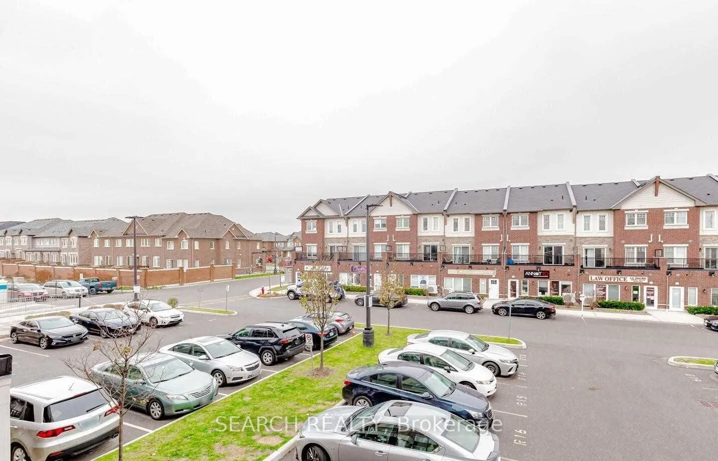 Photo 15 of Unit 201, 54 Sky Harbour Drive, Brampton, Bram West — HOMEH