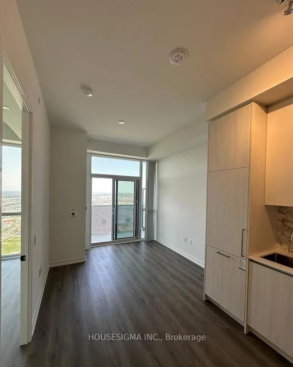 Photo 2 of Unit 5210, 225 Commerce Street, Vaughan, Vaughan Corporate Centre — HOMEH