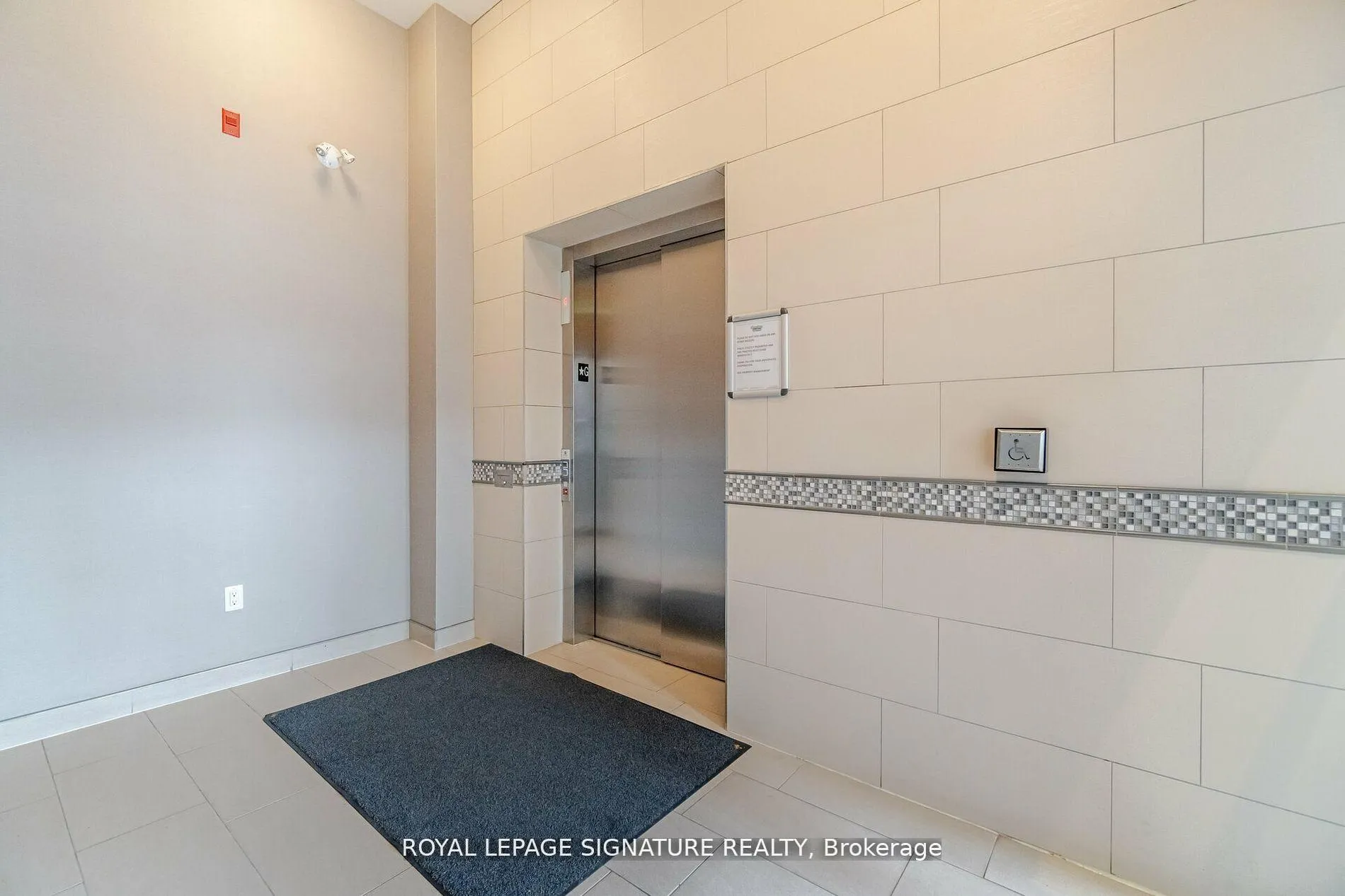 Photo 3 of Unit 314, 50 Sky Harbour Drive, Brampton, Bram West — HOMEH