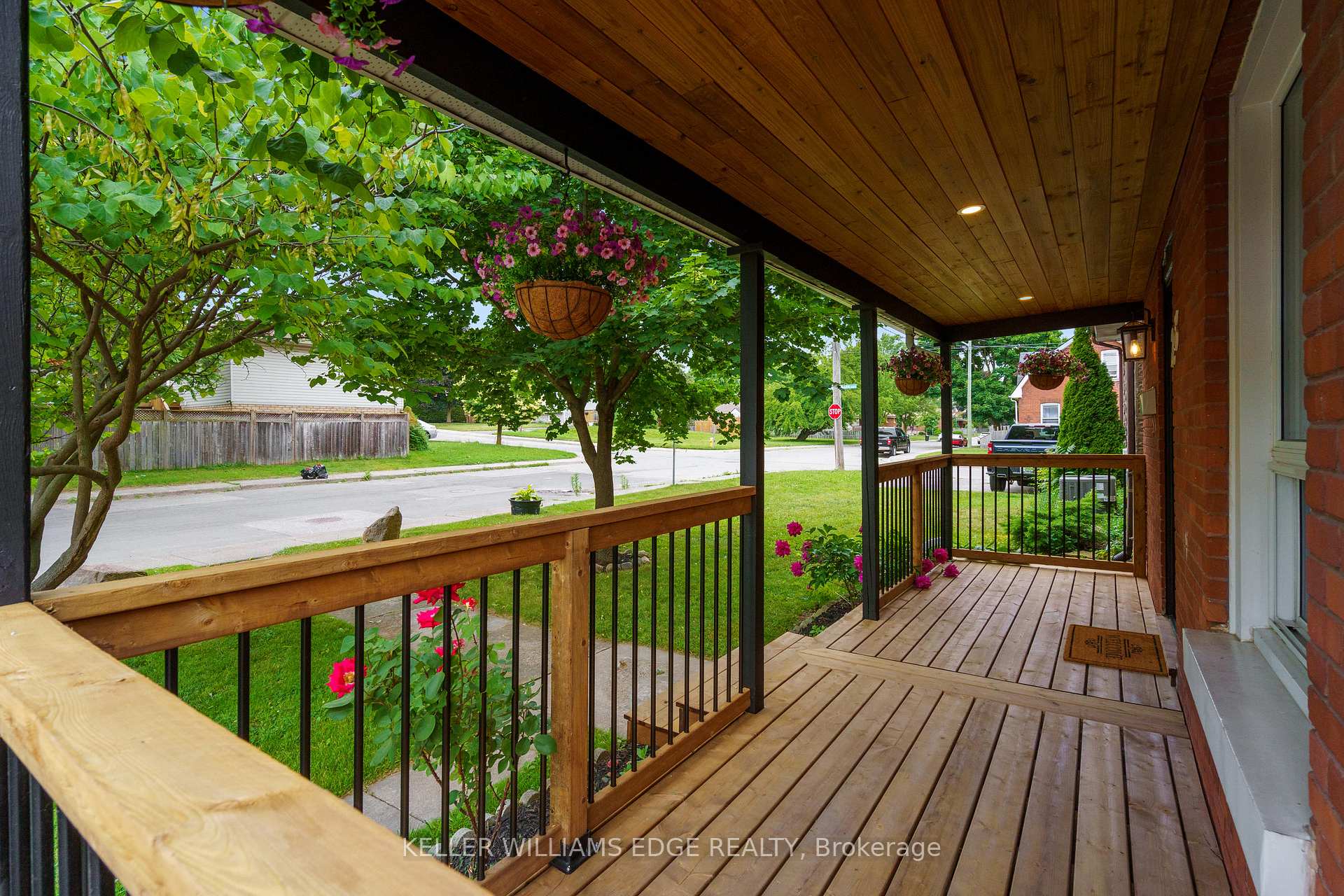 Photo 3 of 23 Drummond Street, Brant, Brantford Twp — HOMEH