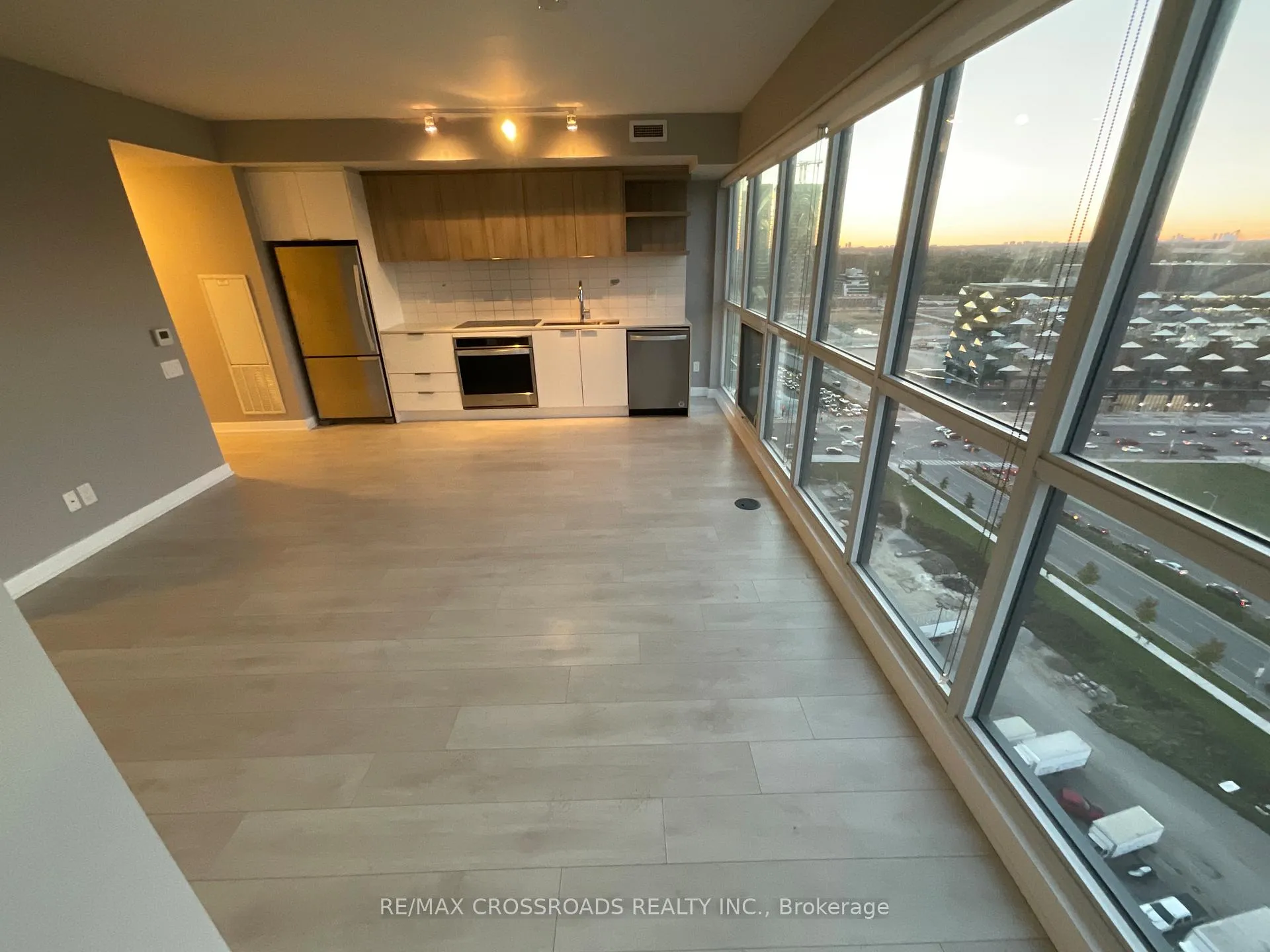 Photo 8 of Unit 2004, 6 Sonic Way, Toronto, Flemingdon Park — HOMEH