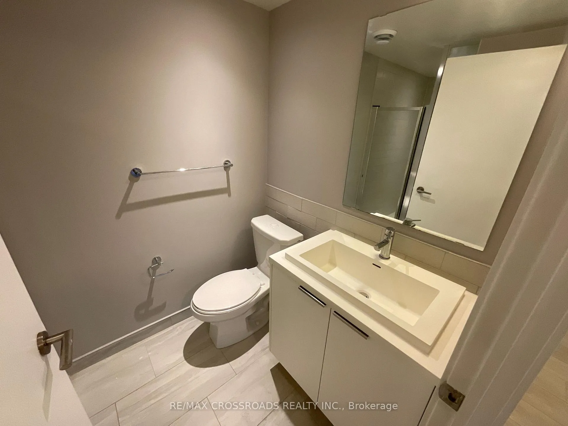 Photo 13 of Unit 2004, 6 Sonic Way, Toronto, Flemingdon Park — HOMEH
