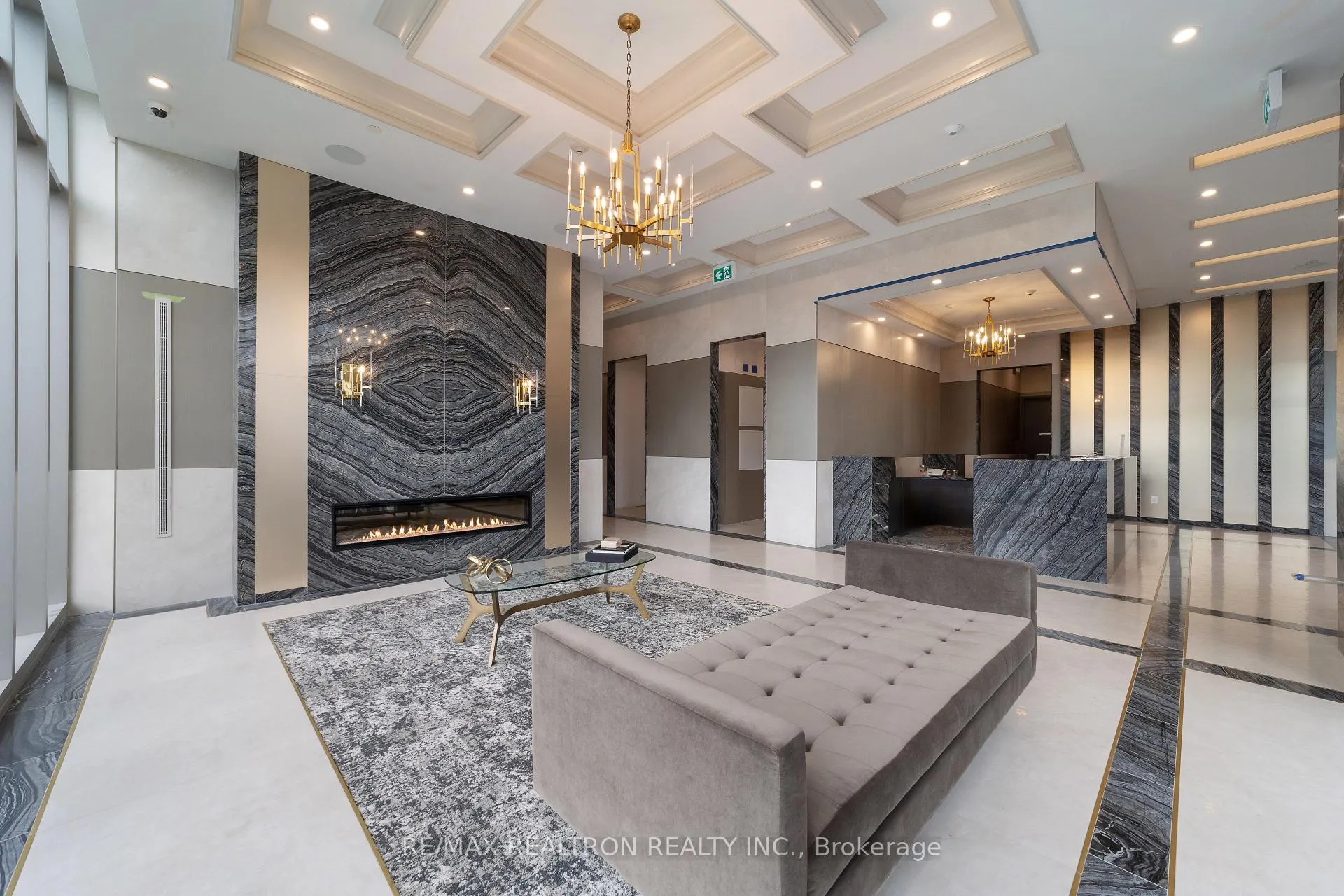 Photo 14 of Unit 1403w, 10 Gatineau Drive, Vaughan, Beverley Glen — HOMEH