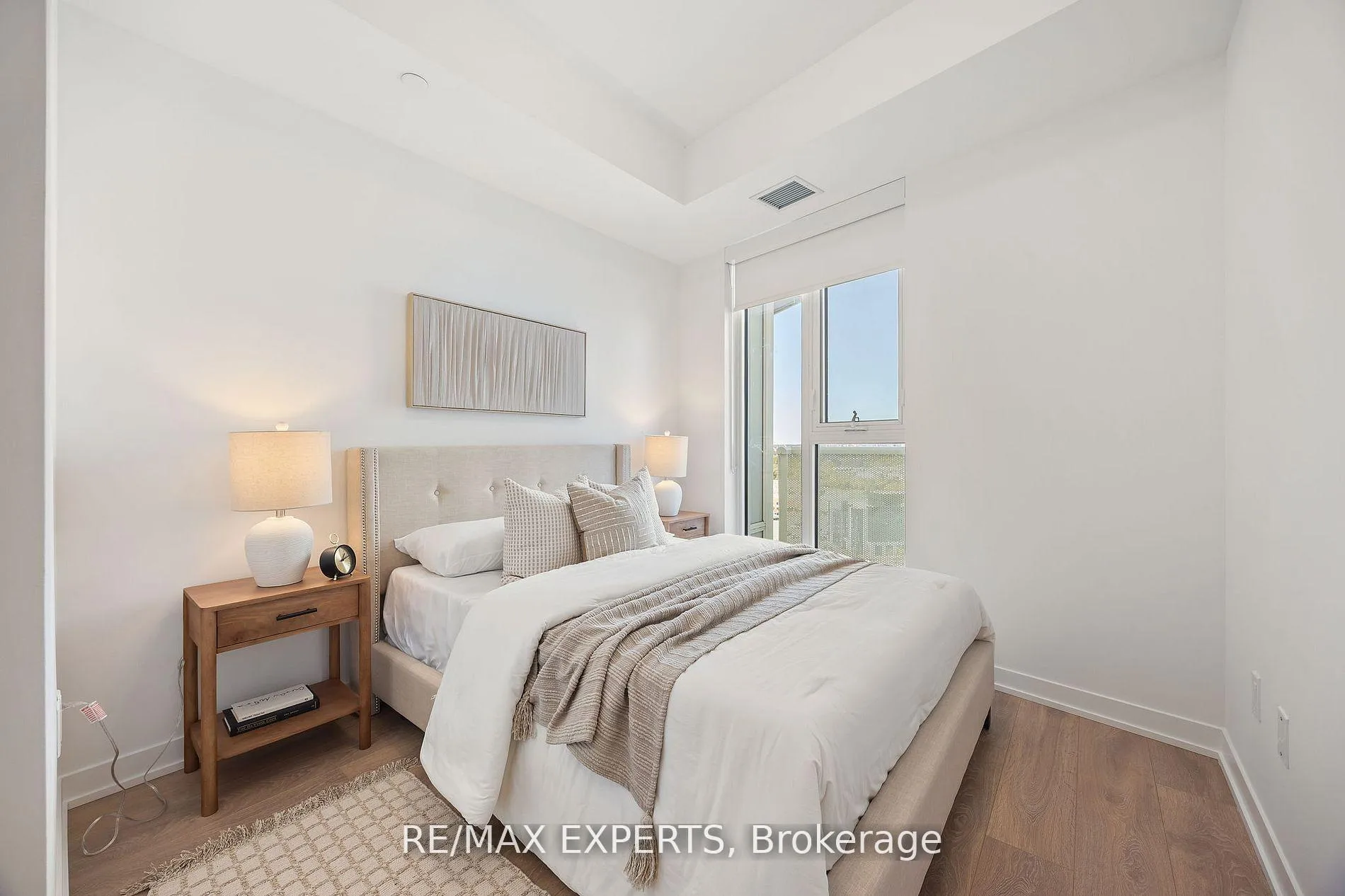 Photo 11 of Unit 1414, 10 Abeja Street, Vaughan, Concord — HOMEH