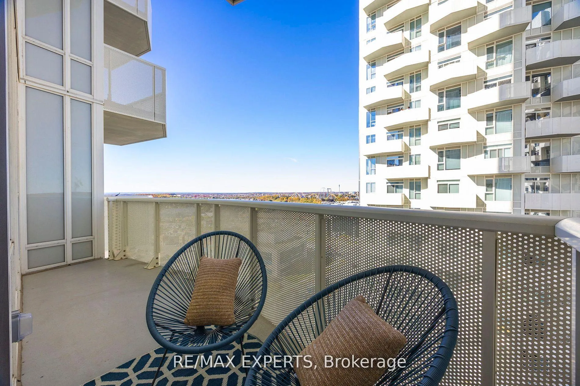 Photo 15 of Unit 1414, 10 Abeja Street, Vaughan, Concord — HOMEH