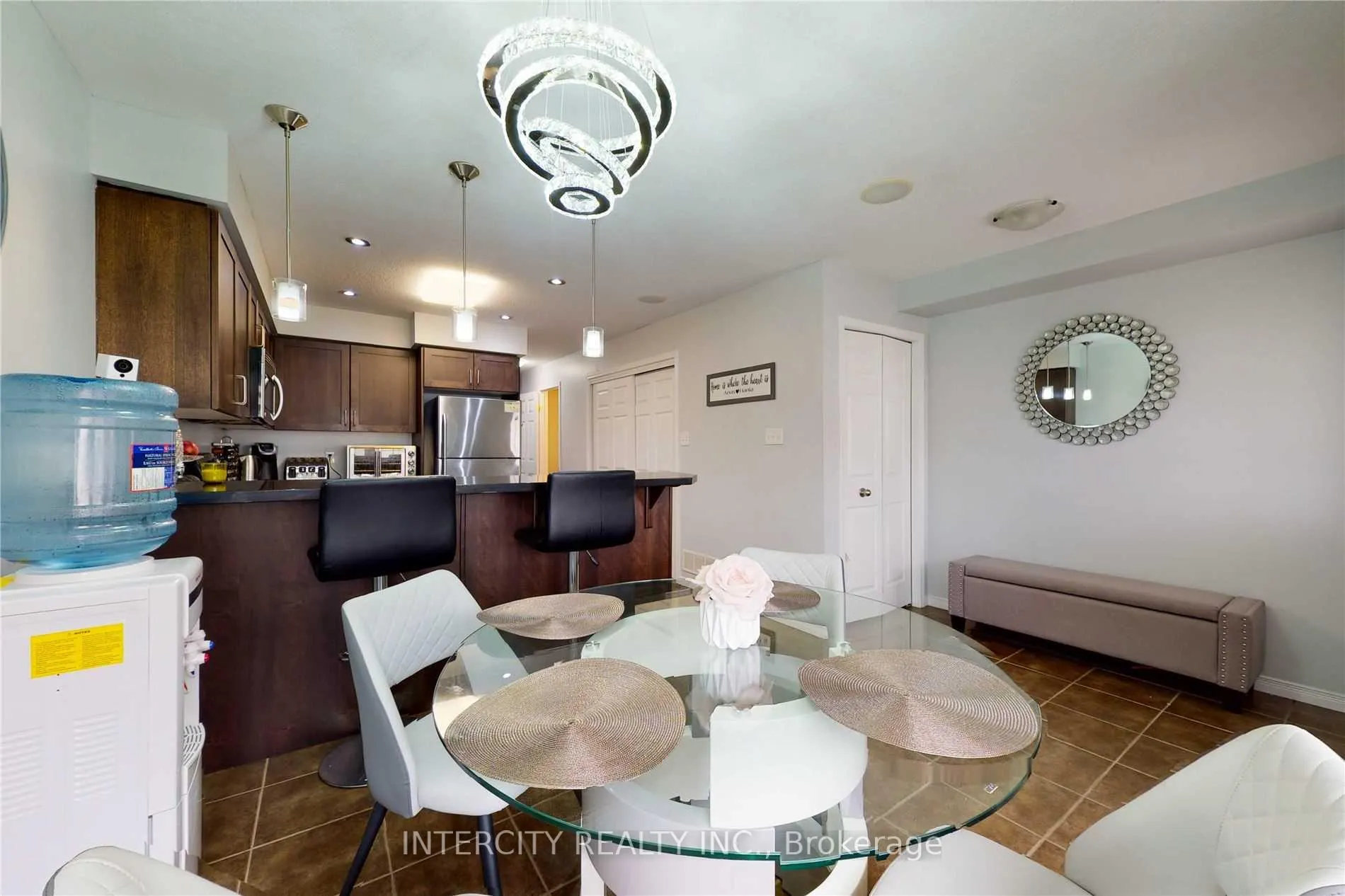 Photo 7 of Unit 1A, 50 Howe Drive, Kitchener, Laurentian Hills — HOMEH
