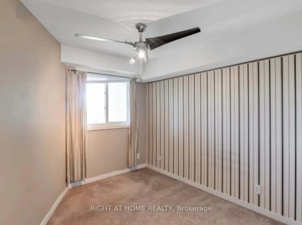 Photo 12 of Unit 1209, 8 Dayspring Circle, Brampton, Goreway Drive Corridor — HOMEH