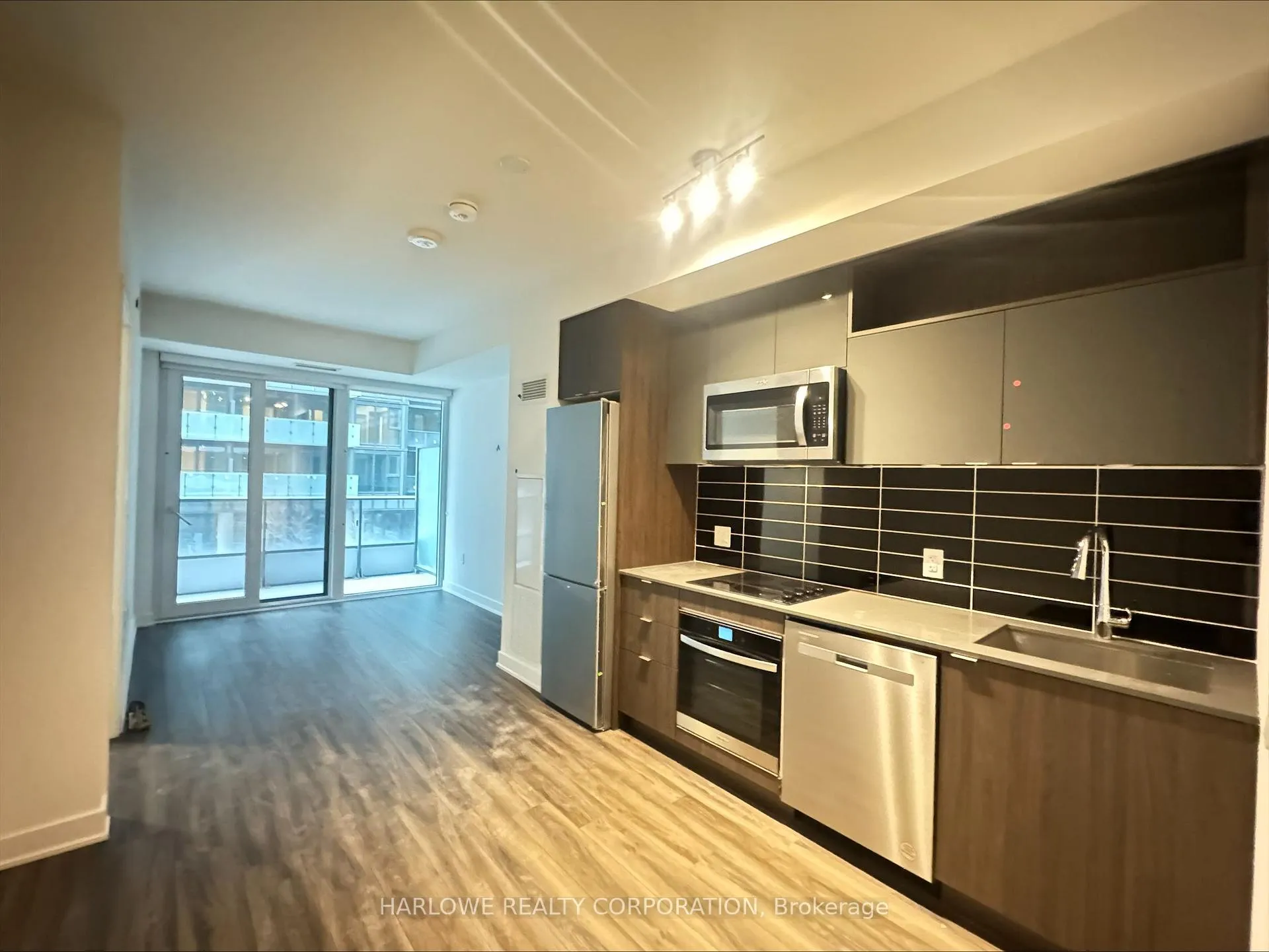 Front of Unit 1232 E, 70 Princess Street E