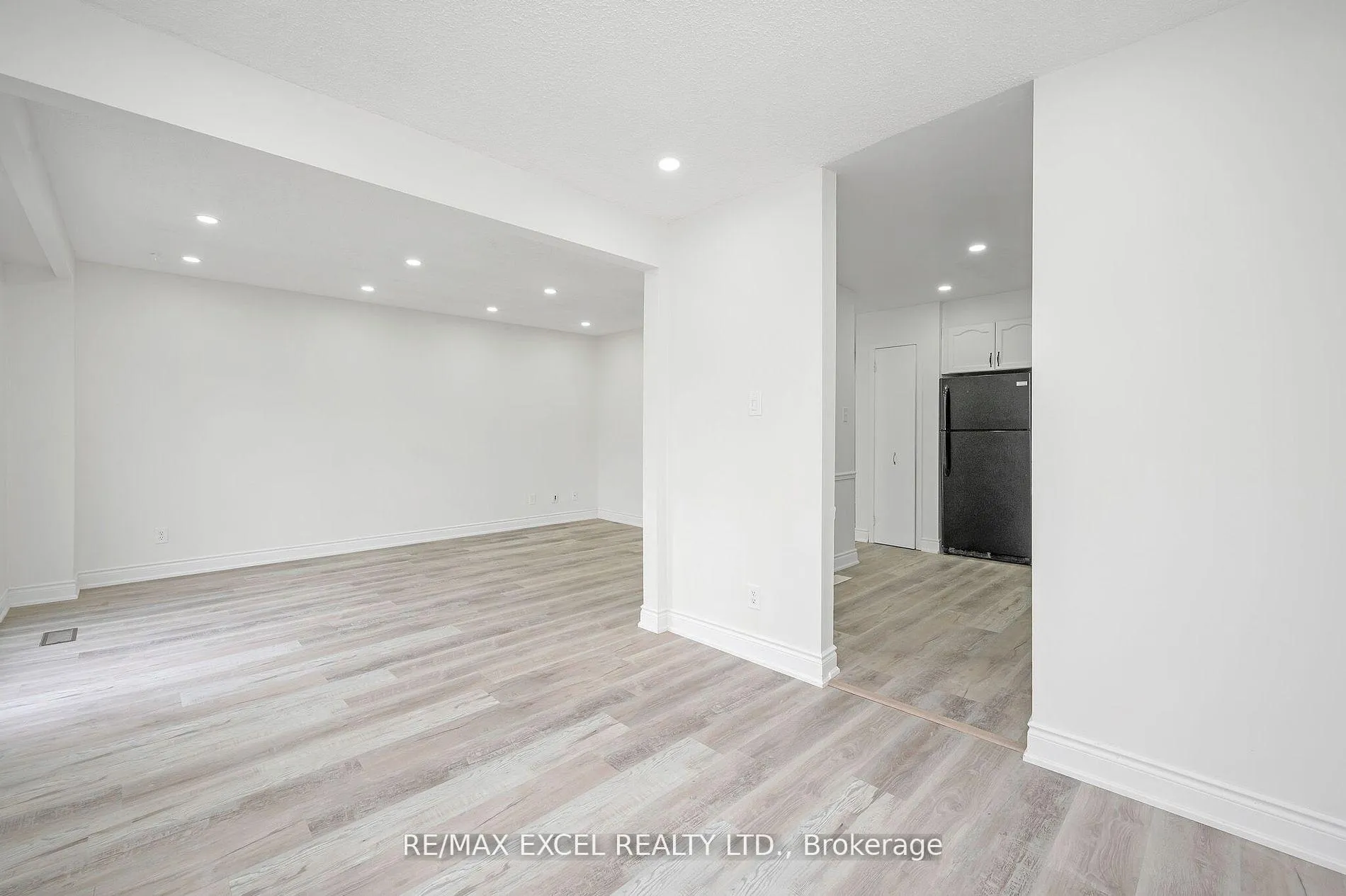 Photo 14 of Unit 1, 55 Bryna Avenue, Hamilton, Greeningdon — HOMEH