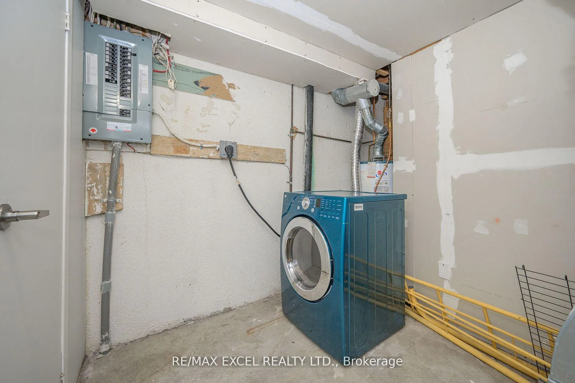 Photo 32 of Unit 1, 55 Bryna Avenue, Hamilton, Greeningdon — HOMEH