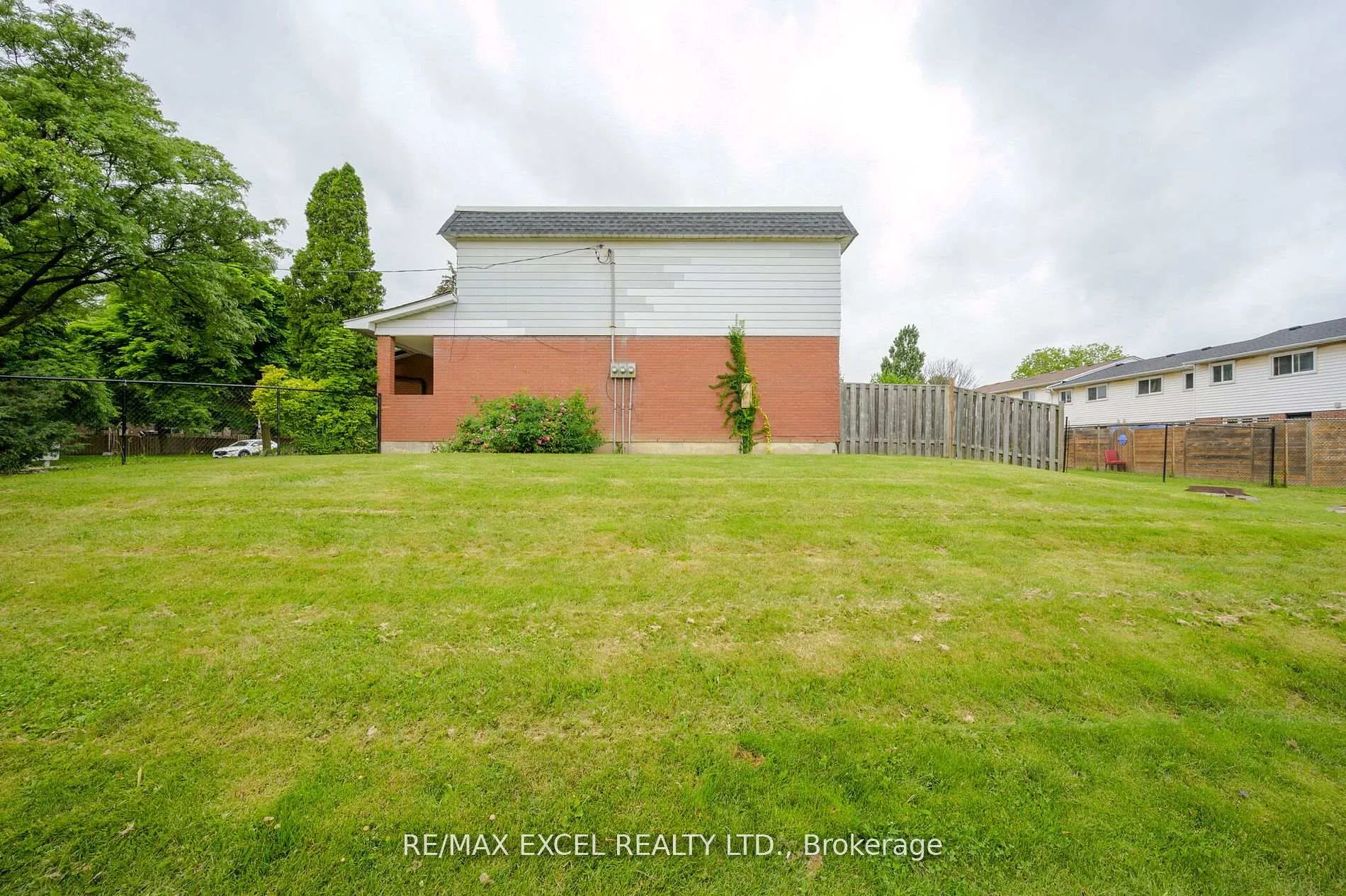 Photo 36 of Unit 1, 55 Bryna Avenue, Hamilton, Greeningdon — HOMEH