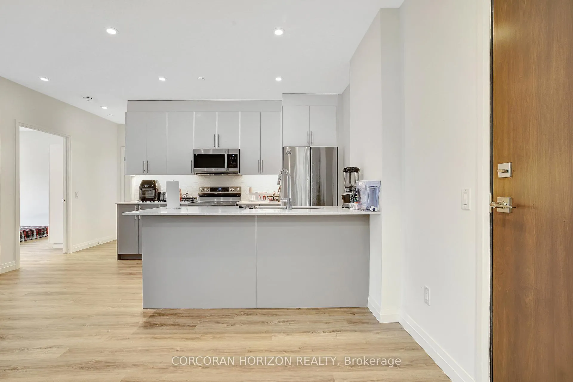 Photo 2 of Unit 203, 525 New Dundee Road, Kitchener — HOMEH