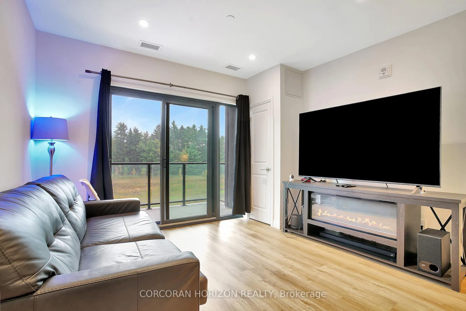 Photo 6 of Unit 203, 525 New Dundee Road, Kitchener — HOMEH