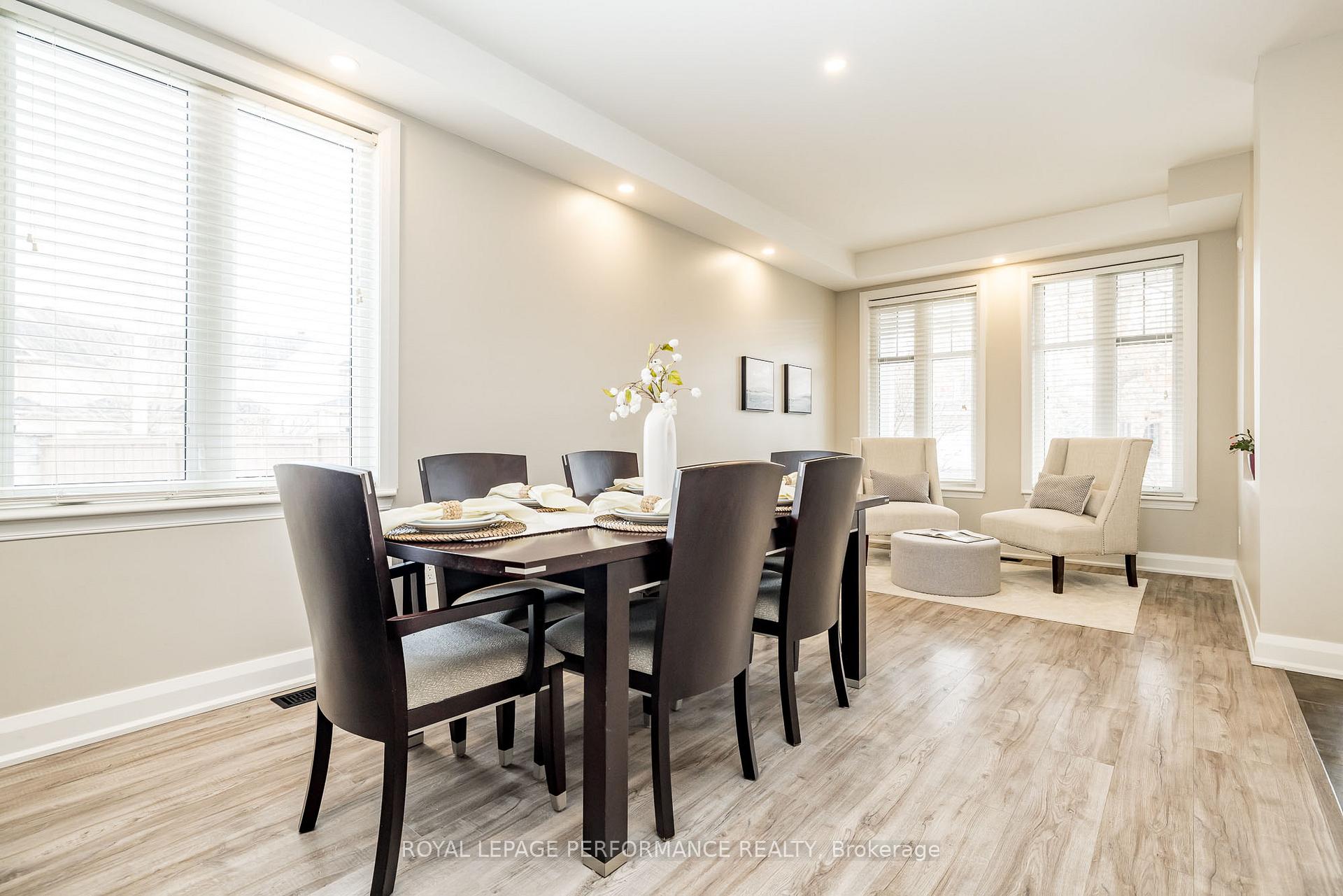 Photo 5 of 814 Feather Moss Way, Ottawa, Riverside South/Gloucester Glen — HOMEH