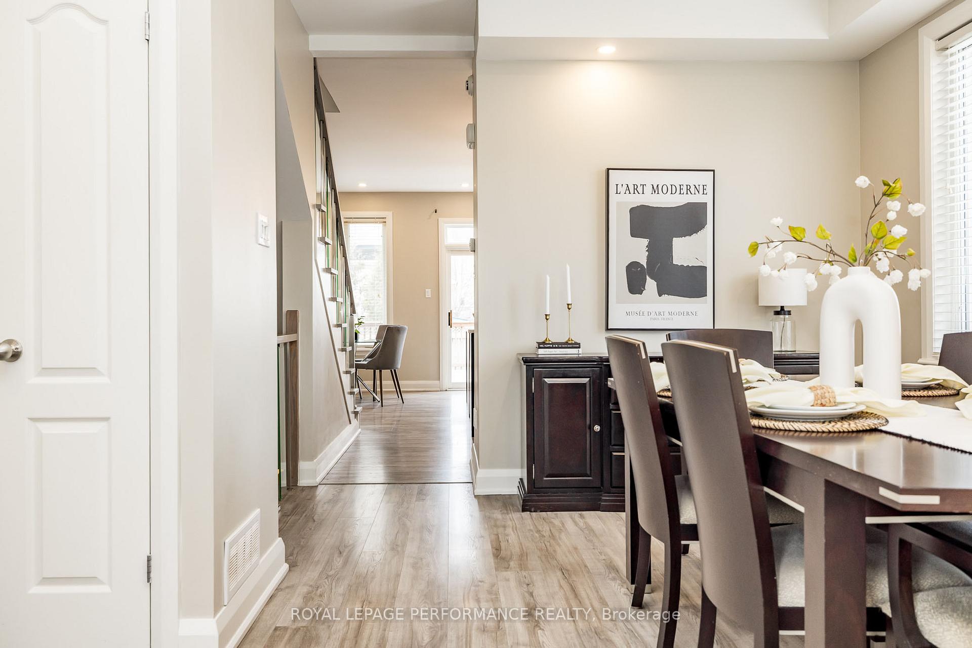 Photo 7 of 814 Feather Moss Way, Ottawa, Riverside South/Gloucester Glen — HOMEH