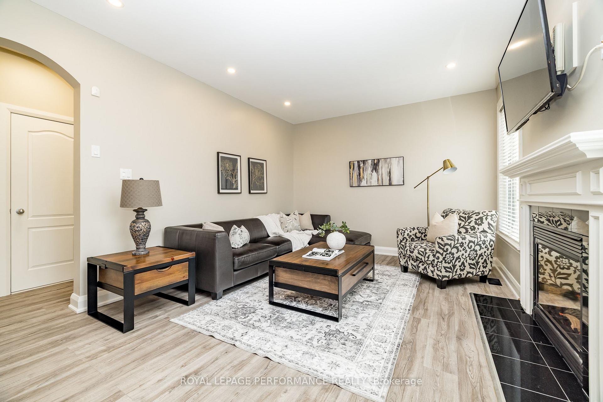 Photo 16 of 814 Feather Moss Way, Ottawa, Riverside South/Gloucester Glen — HOMEH