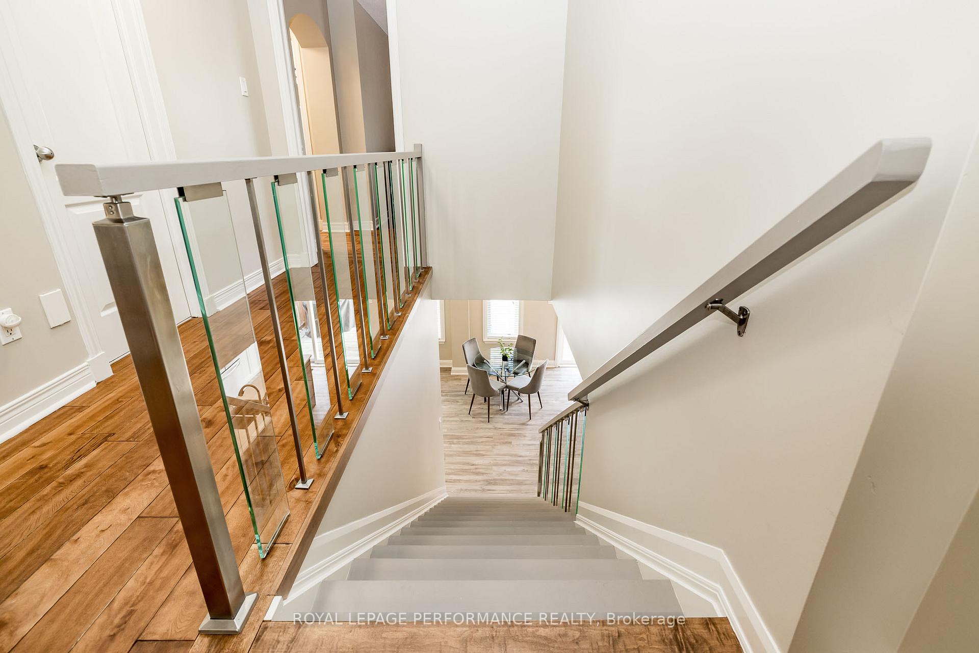 Photo 19 of 814 Feather Moss Way, Ottawa, Riverside South/Gloucester Glen — HOMEH
