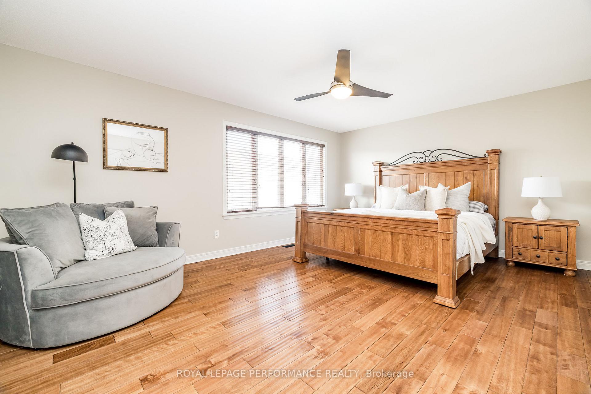 Photo 20 of 814 Feather Moss Way, Ottawa, Riverside South/Gloucester Glen — HOMEH